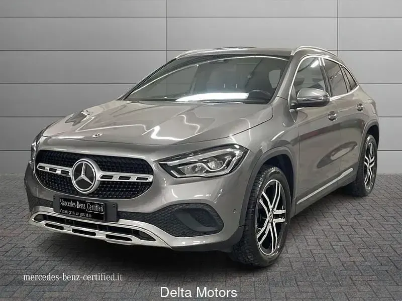Usata Mercedes GLA180 116 CV (85 kW) 2022 SUV