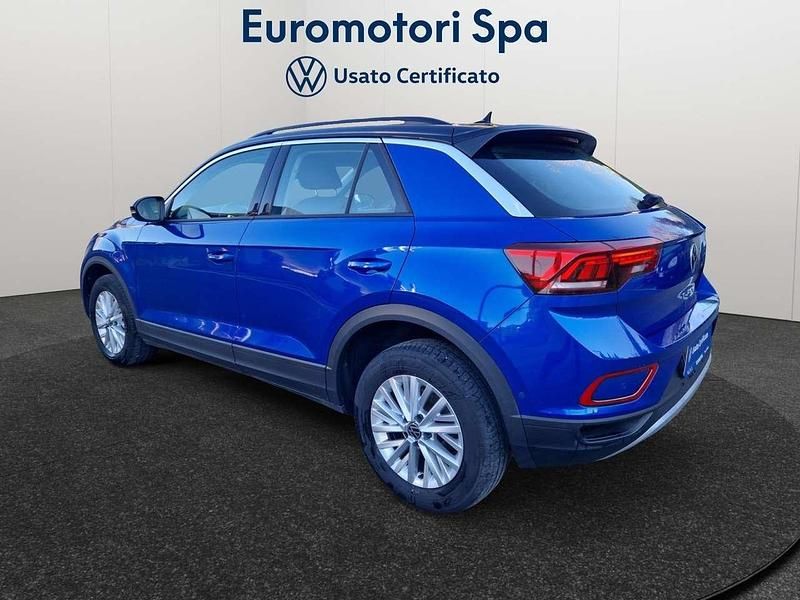 Usata VW T-Roc Life 150 CV (110 kW) 2023 Blu/azzurro SUV