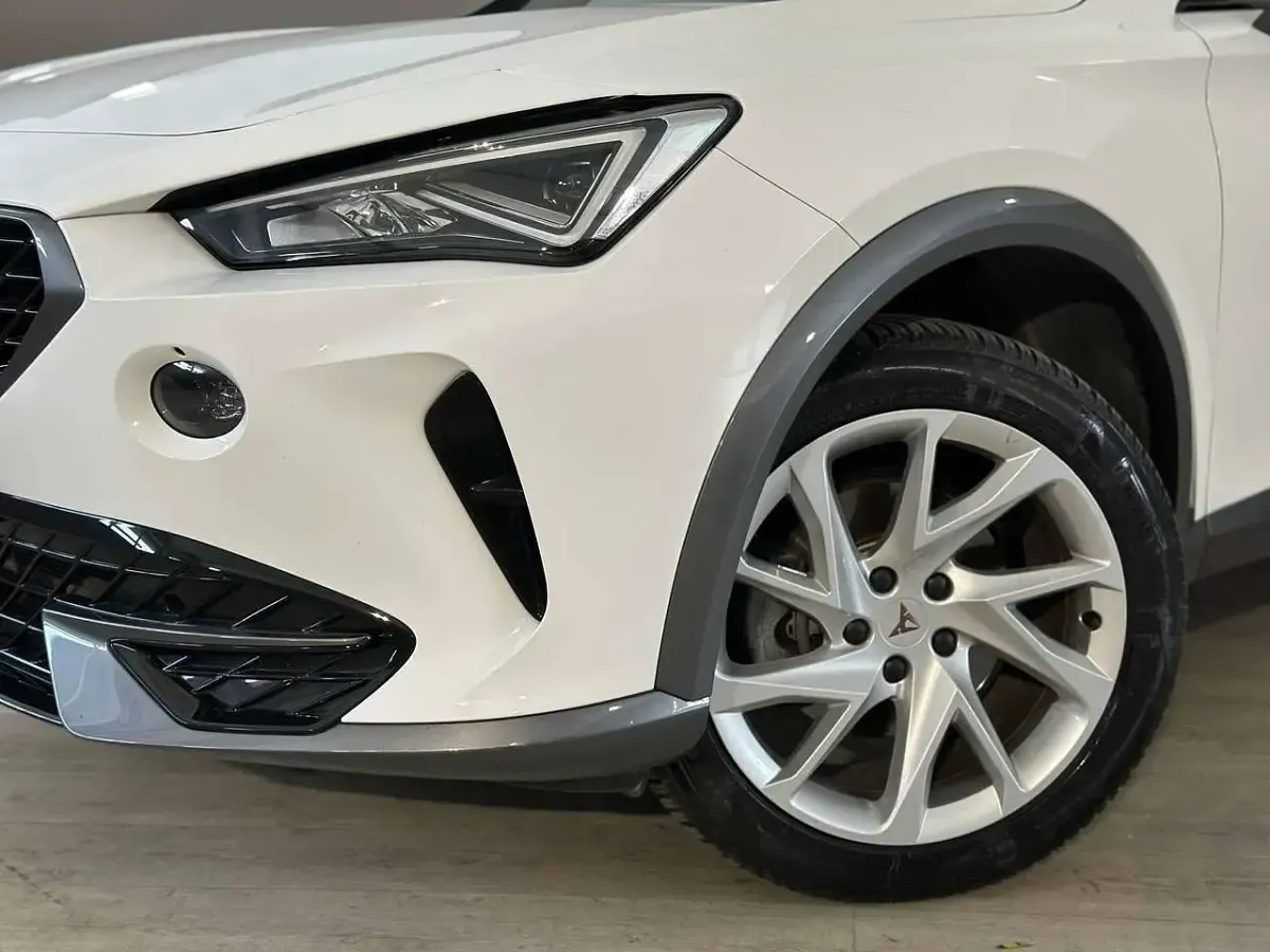 Usata Cupra Formentor 150 CV (110 kW) 2024 Bianco SUV