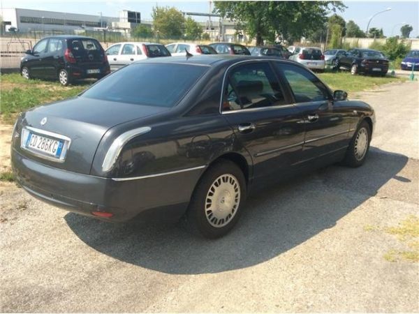 Lancia thesis 2000 turbo benzina usata picture