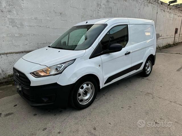 Bianco Usata 2018 Ford Transit Monovolume | 7550 € - Immagine 1/4