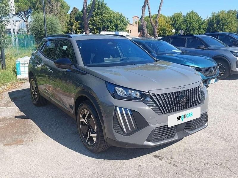 Usata Peugeot 2008 Allure 136 CV (100 kW) 2025 Grigio selenium SUV