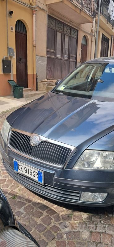 Usata Skoda Octavia 2005 Grigio Berlina