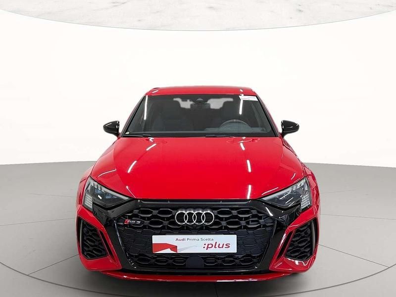 Usata Audi RS3 Ambiente 400 CV (294 kW) 2022 Rosso tango metallizzato Berlina