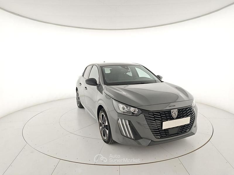 Gebraucht Peugeot 208 Allure 101 PS (74 kW) 2025 Kleinwagen