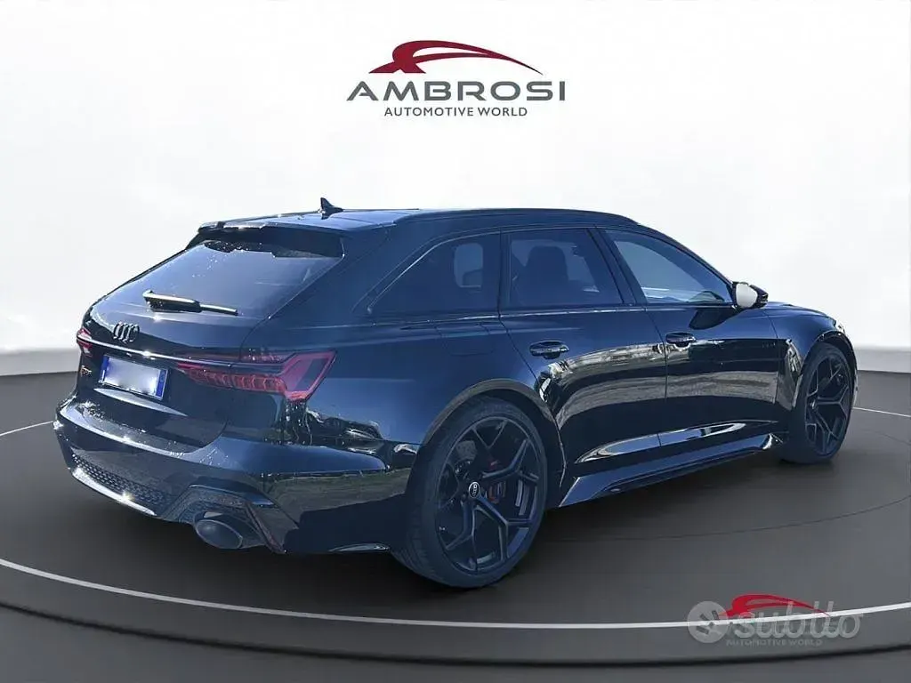 Usata Audi RS6 Performance 630 CV (463 kW) 2025 Nero Station wagon