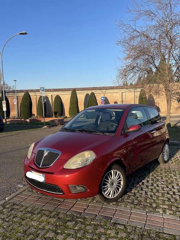 Usata Lancia Ypsilon 60 CV (44 kW) 2008 Utilitaria