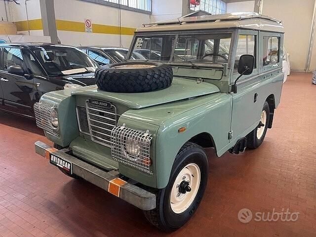 Używany Land Rover 88 61 KM (44 kW) 1983 SUV
