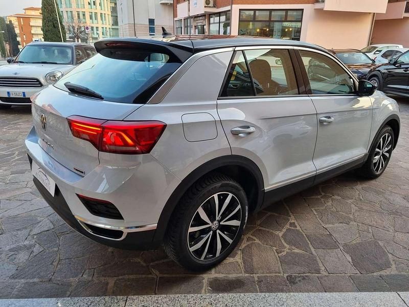 Usata VW T-Roc Style 150 CV (110 kW) 2018 White silver SUV