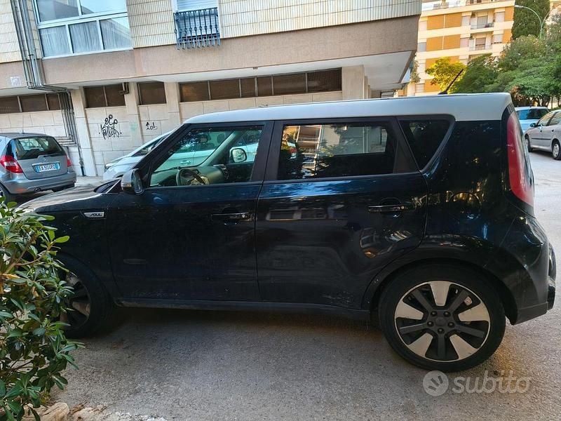 Usata Kia Soul 136 CV (100 kW) 2016 Nero SUV