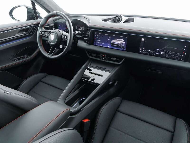 Usata Porsche Macan Turbo 469 kW (639 CV) 2025 Nero SUV