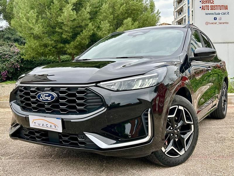 Usata Ford Kuga ST-Line 242 CV (177 kW) 2025 Nero SUV