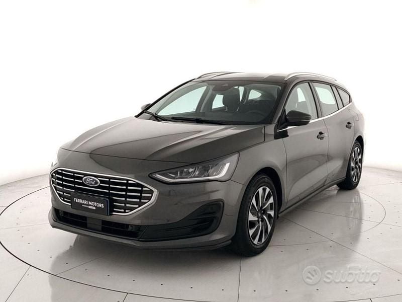 Usata Ford Focus Titanium 115 CV (84 kW) 2025 Grigio Station wagon