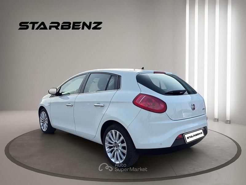 Usata Fiat Bravo Active 105 CV (77 kW) 2012 Bianco Utilitaria