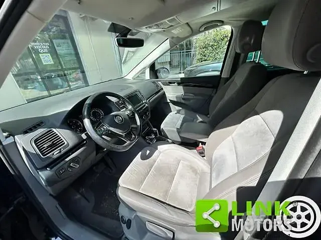 Usata VW Sharan 150 CV (110 kW) 2016 Nero Monovolume