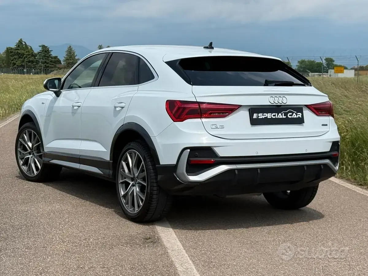 Usata Audi Q3 S-Line 200 CV (147 kW) 2022 Bianco SUV