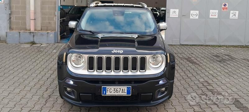 Usata Jeep Renegade Limited 140 CV (102 kW) 2017 Nero SUV