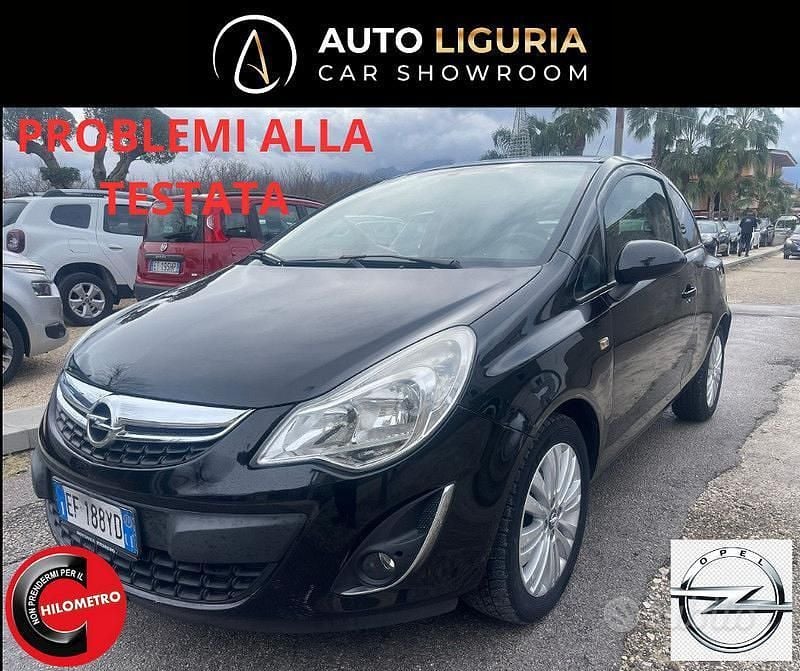Nero Usata 2011 Opel Corsa Due volumi | 1499 € (Super prezzo) - Immagine 1/4
