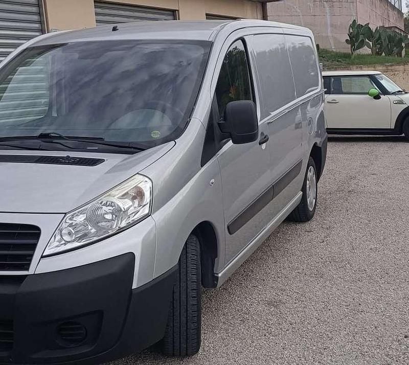 Usata Fiat Scudo 90 CV (66 kW) 2013 Argento Furgone