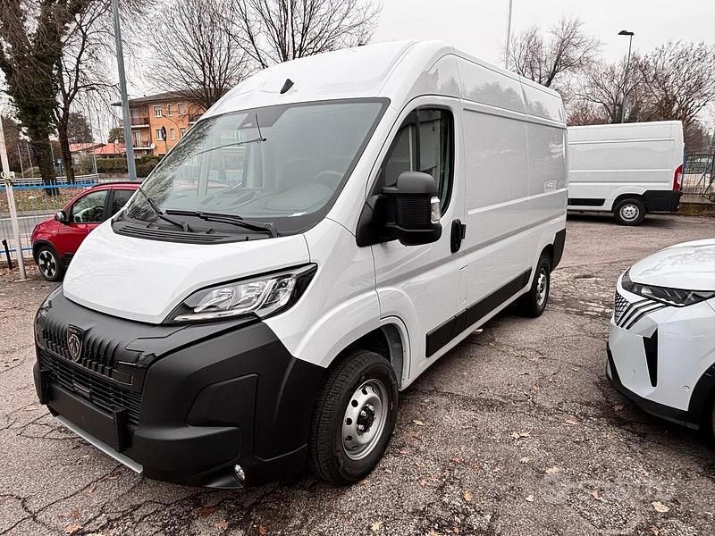 Nuova Peugeot Boxer S 140 CV (102 kW) 2025 Bianco Furgone