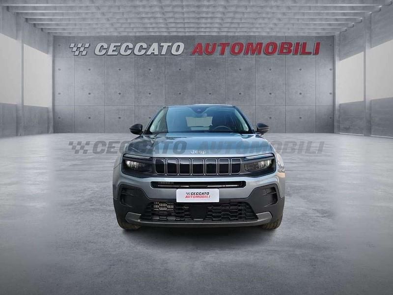 Nuova Jeep Avenger Longitude 101 CV (74 kW) 2025 Grigio SUV