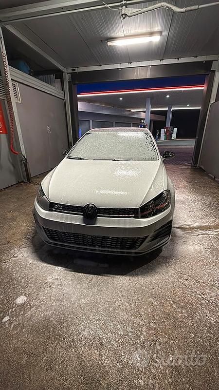 Usata VW Golf VII GTI 245 CV (180 kW) 2018 Bianco Berlina