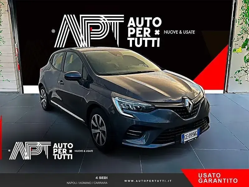 Usata Renault Clio Zen 140 CV (102 kW) 2021 Argento Utilitaria