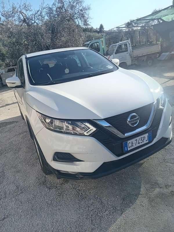 Usata Nissan Qashqai N-TEC 116 CV (85 kW) 2020 Bianco SUV