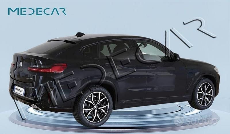 Usata BMW X4 190 CV (139 kW) 2022 Blu SUV