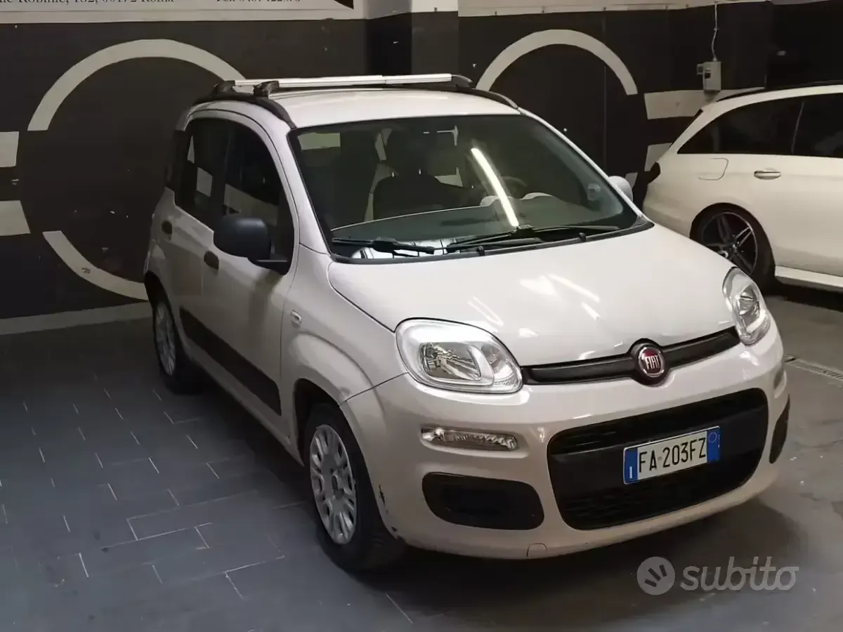 Usata Fiat Panda Lounge 75 CV (55 kW) 2015 Beige Utilitaria