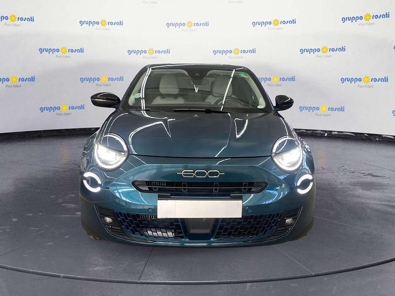 Verde Usata 2024 Fiat 600 La Prima SUV | 21.400 € (Ottimo prezzo) - Immagine 1/4