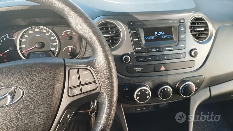 Usata Hyundai i10 83 CV (61 kW) 2017 Bianco Utilitaria