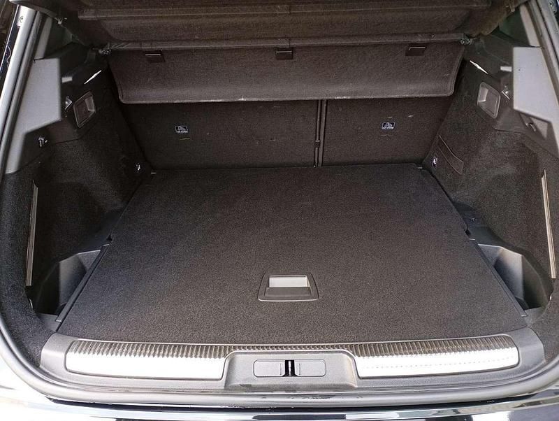 Begagnad DS Automobiles DS7 Crossback Performance Line Plus 131 HK (96 kW) 2022 Svart SUV