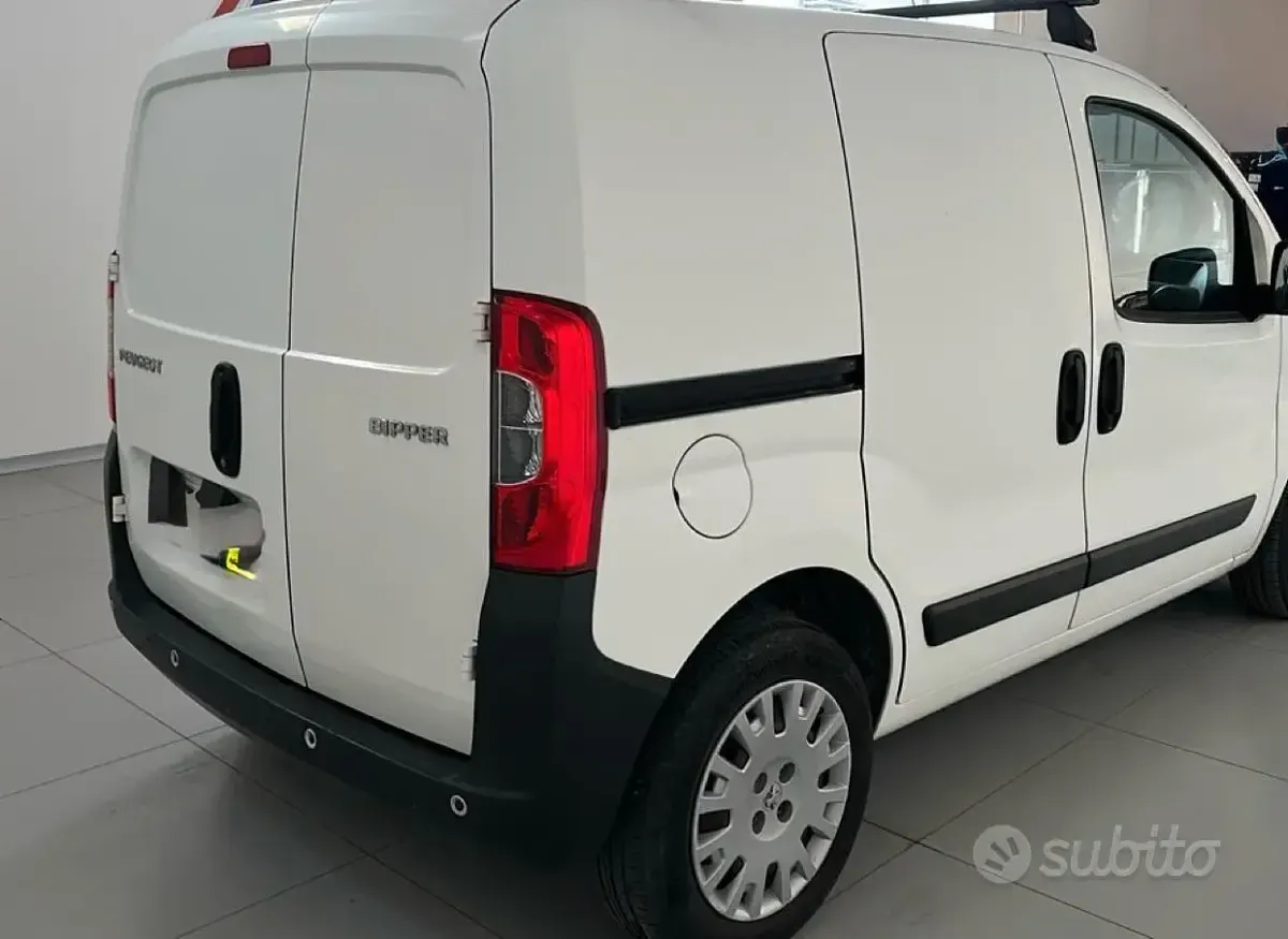 Usata Peugeot Bipper 73 CV (53 kW) 2016 Monovolume