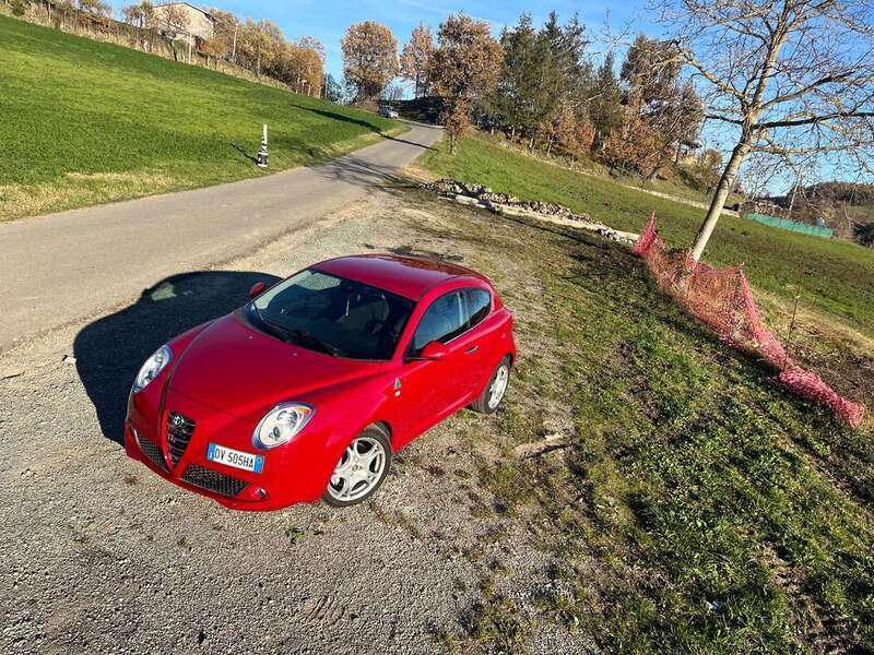 Usato 2009 Alfa Romeo MiTo 1.4 Benzin 155 CV (4.600 €)