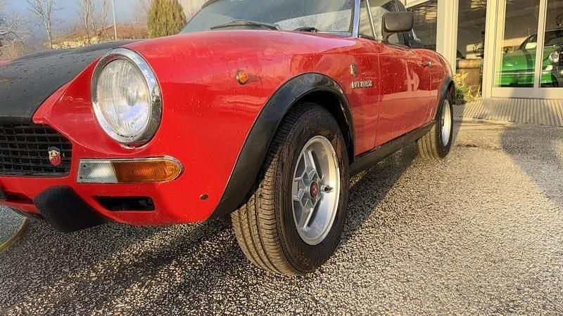 Usata Abarth 124 Spider 127 CV (93 kW) 1973 Rosso Cabrio