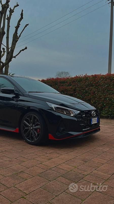 Usata Hyundai i20 204 CV (150 kW) 2021 Nero Utilitaria