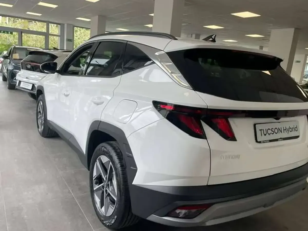 Nuova Hyundai Tucson 215 CV (158 kW) 2026 Bianco SUV