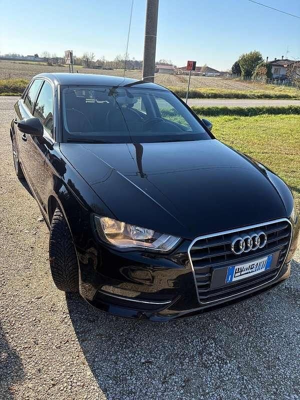 Usata Audi A3 Ambiente 150 CV (110 kW) 2015 Berlina