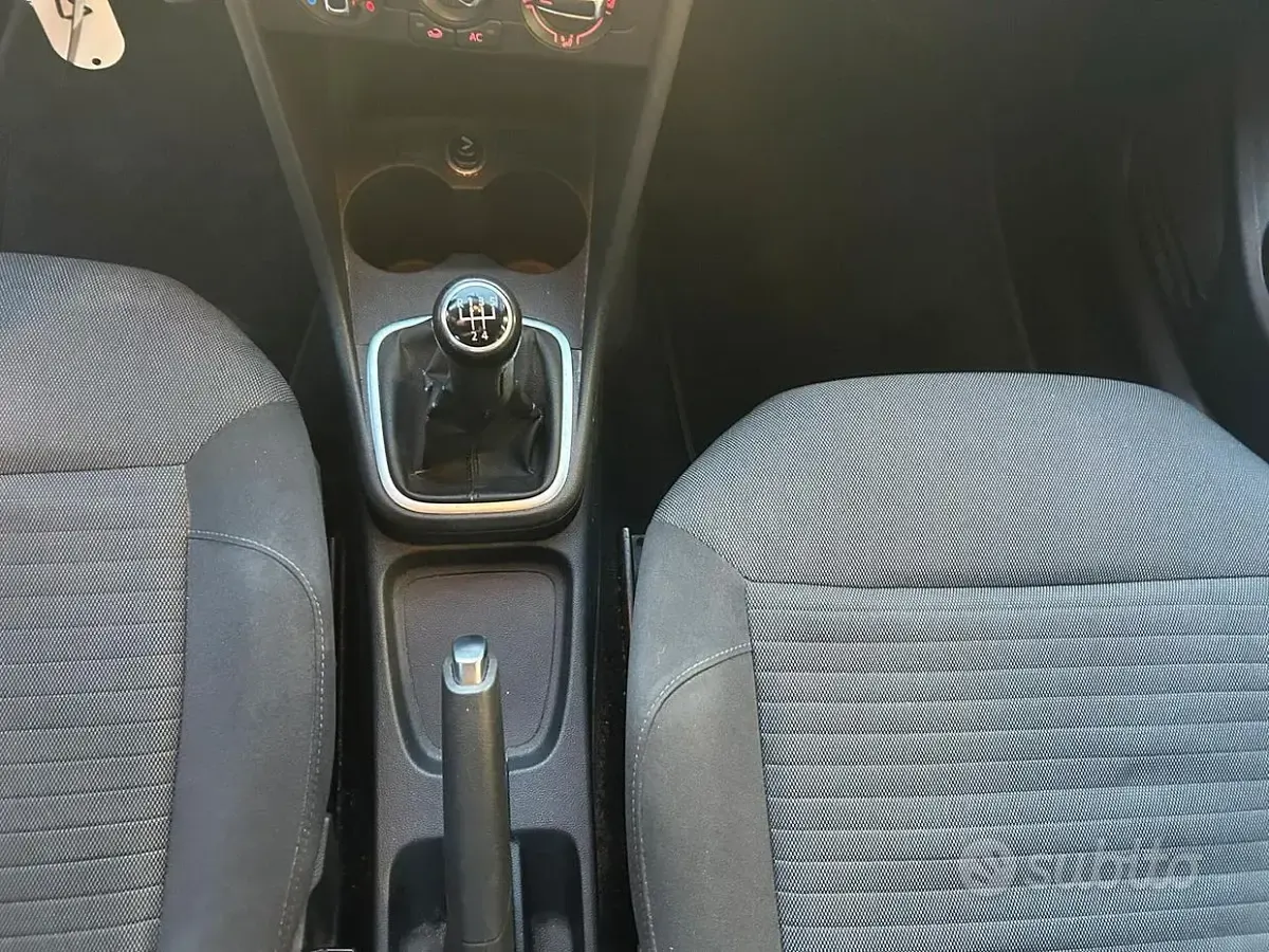 Usata VW Polo Comfortline 75 CV (55 kW) 2011 Grigio Utilitaria
