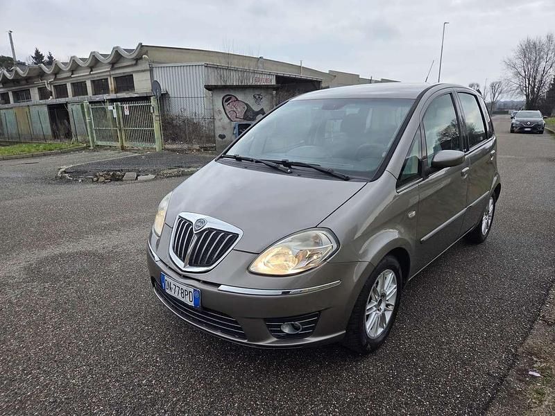 Usata Lancia Musa 95 CV (69 kW) 2008 Other Monovolume