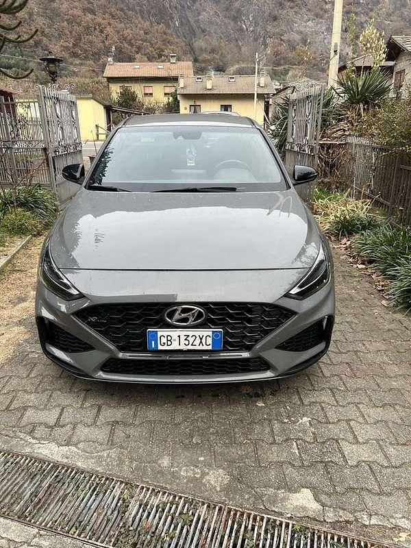 Usata 2020 Hyundai i30 N Line Tre volumi | 19.000 € (Buon prezzo) - Immagine 1/4