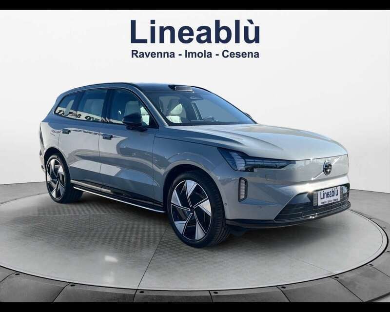Nuova Volvo EX90 Ultra 300 kW (408 CV) 2025 Grigio SUV