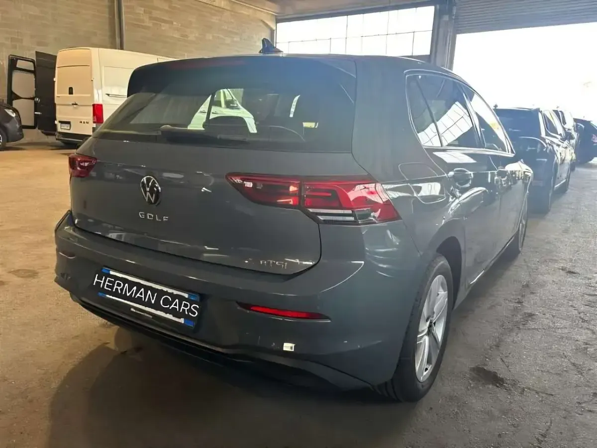 Usata VW Golf VIII Life 131 CV (96 kW) 2021 Other Berlina