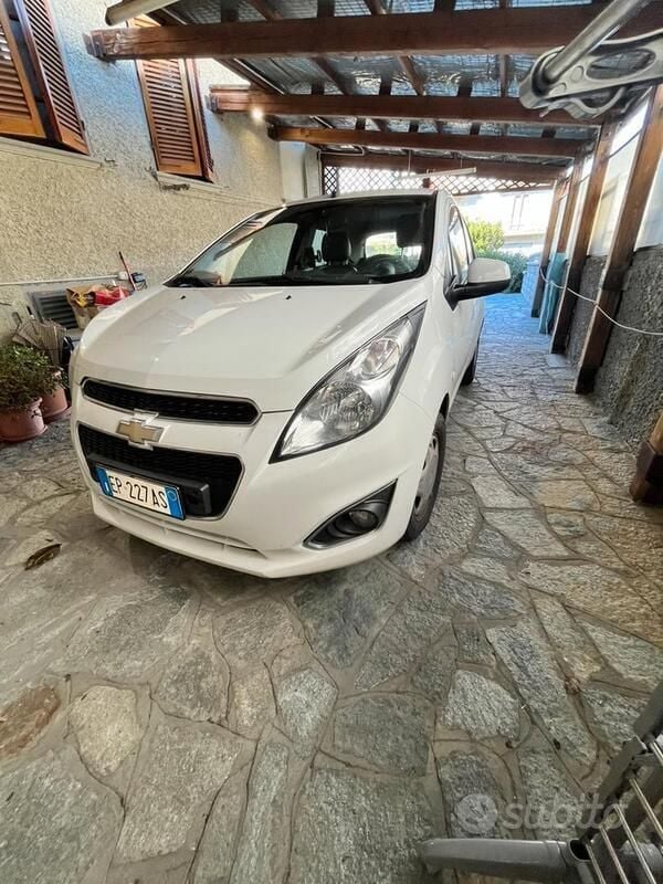 Usata Chevrolet Spark 68 CV (50 kW) 2013 Bianco Utilitaria