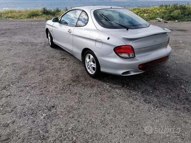 Usata Hyundai Coupé 116 CV (85 kW) 2000 Coupé