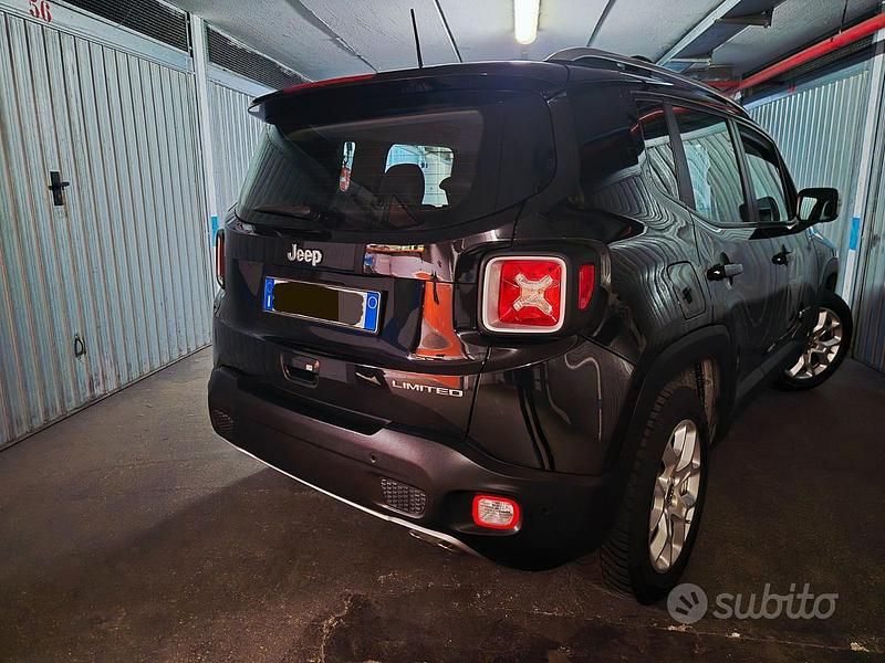 Usata Jeep Renegade Limited 140 CV (102 kW) 2018 Nero SUV