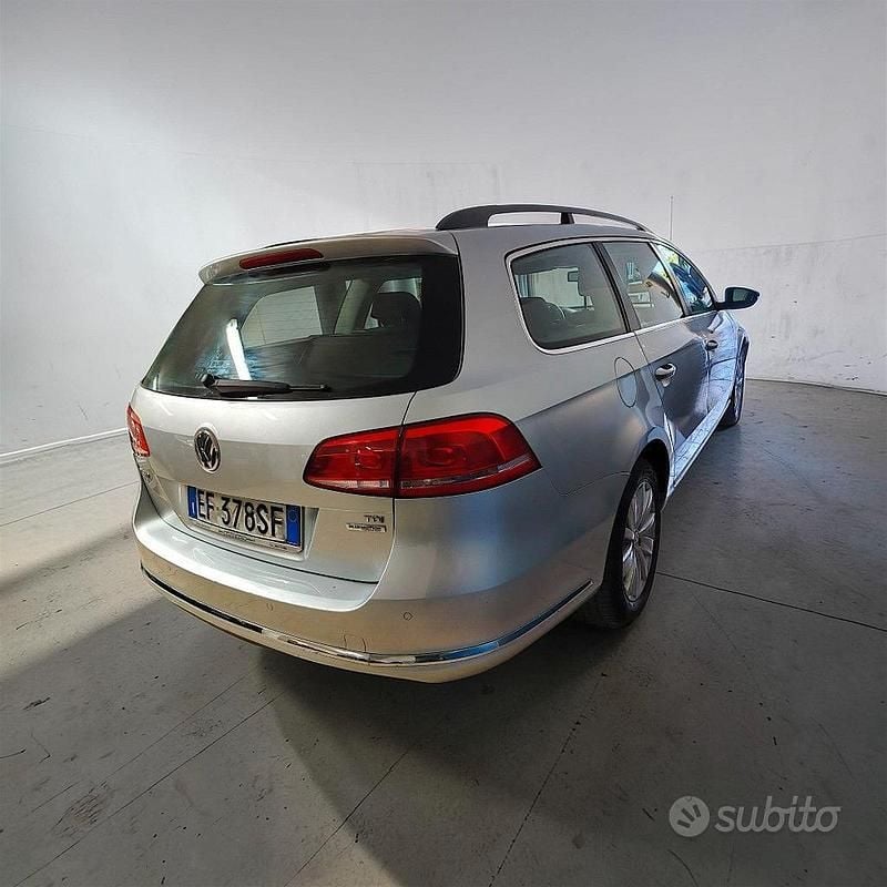 Usata VW Passat 105 CV (77 kW) 2011 Station wagon