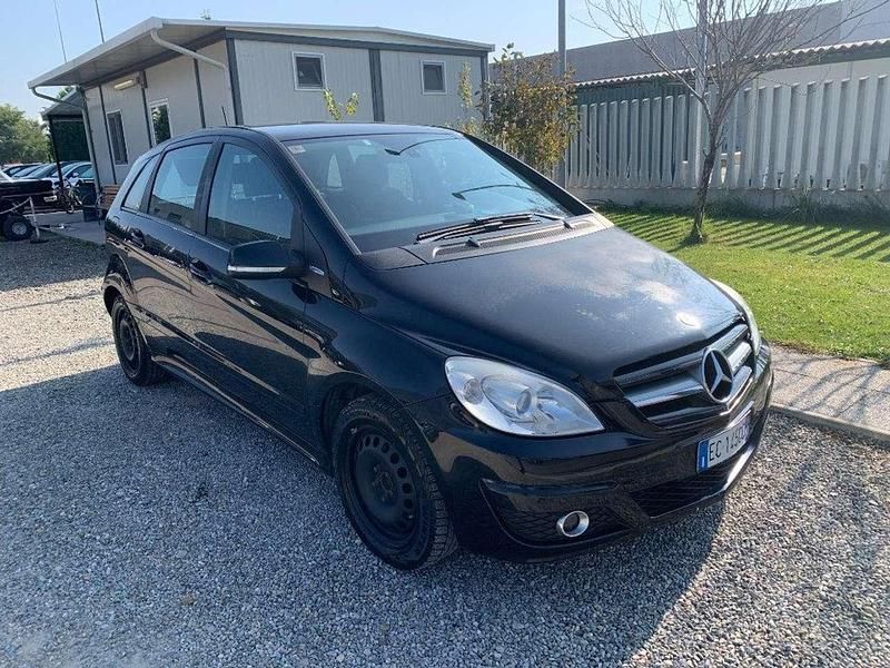 Usata Mercedes B180 Executive 116 CV (85 kW) 2010 Nero Monovolume