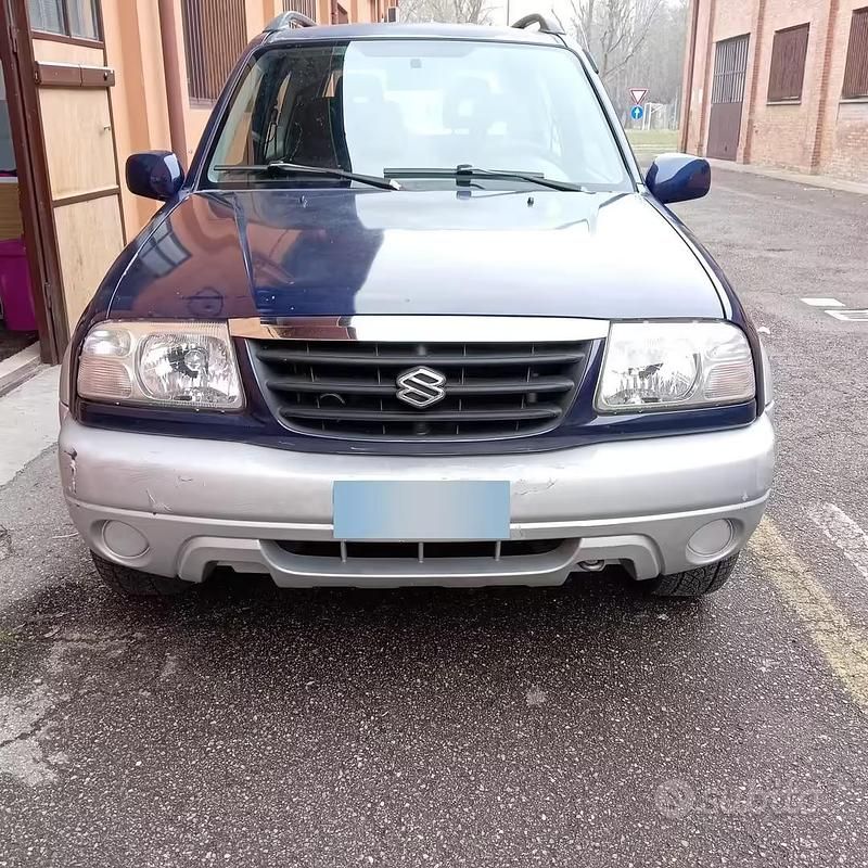 Usata Suzuki Vitara 94 CV (69 kW) 2003 Blu SUV